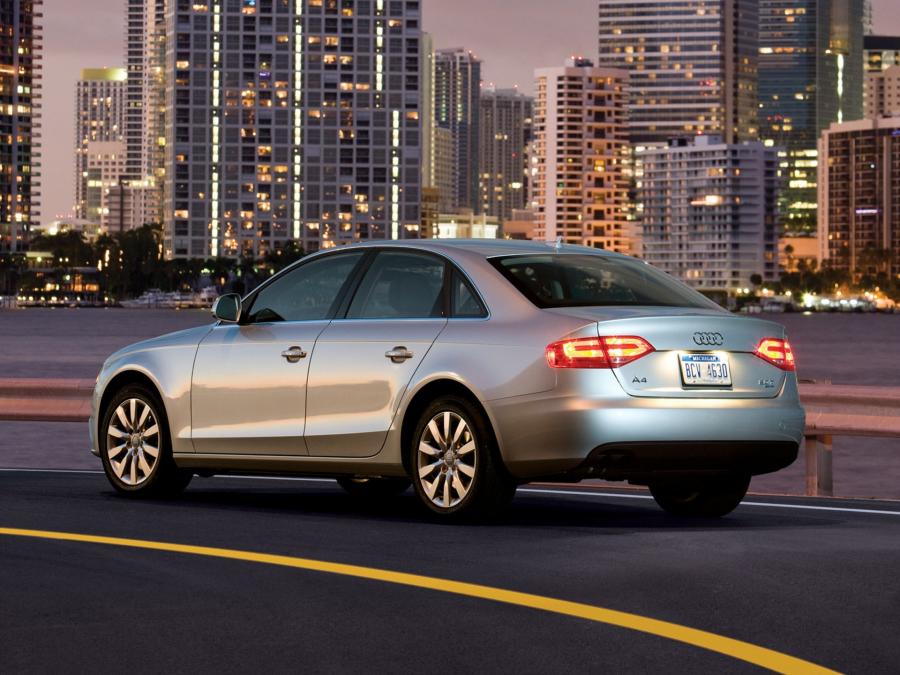  Audi A4 2.0T Quattro Sedan (B8, 8K) 2009 года  (NA) (фото 9 из 9)